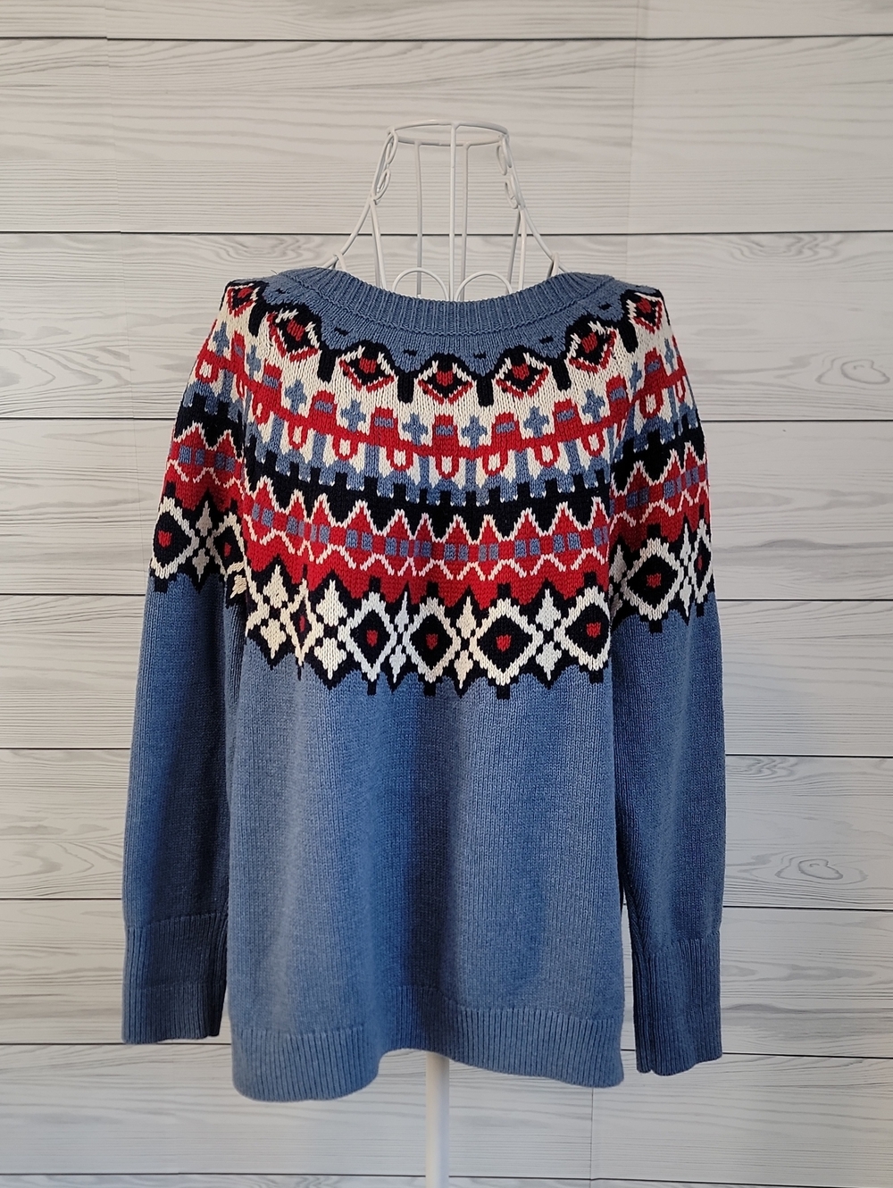 Chaps Blue Fair Isle Crewneck Sweater with Red, Black & White Accents Womens XL